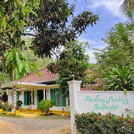 Lazy Monkey Surfhostel - Sri Lanka ديكويلاّ تين المظهر الخارجي الصورة