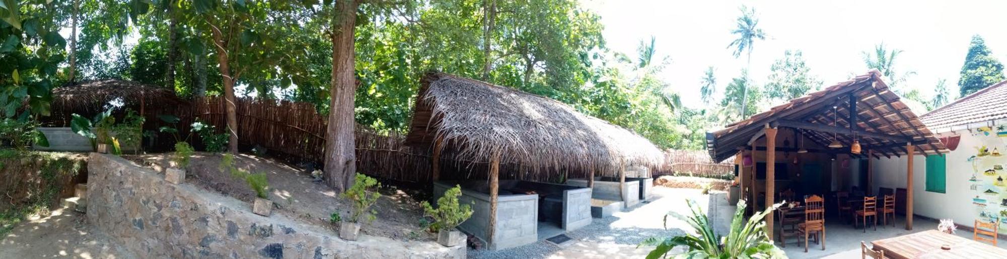 Lazy Monkey Surfhostel - Sri Lanka ديكويلاّ تين المظهر الخارجي الصورة